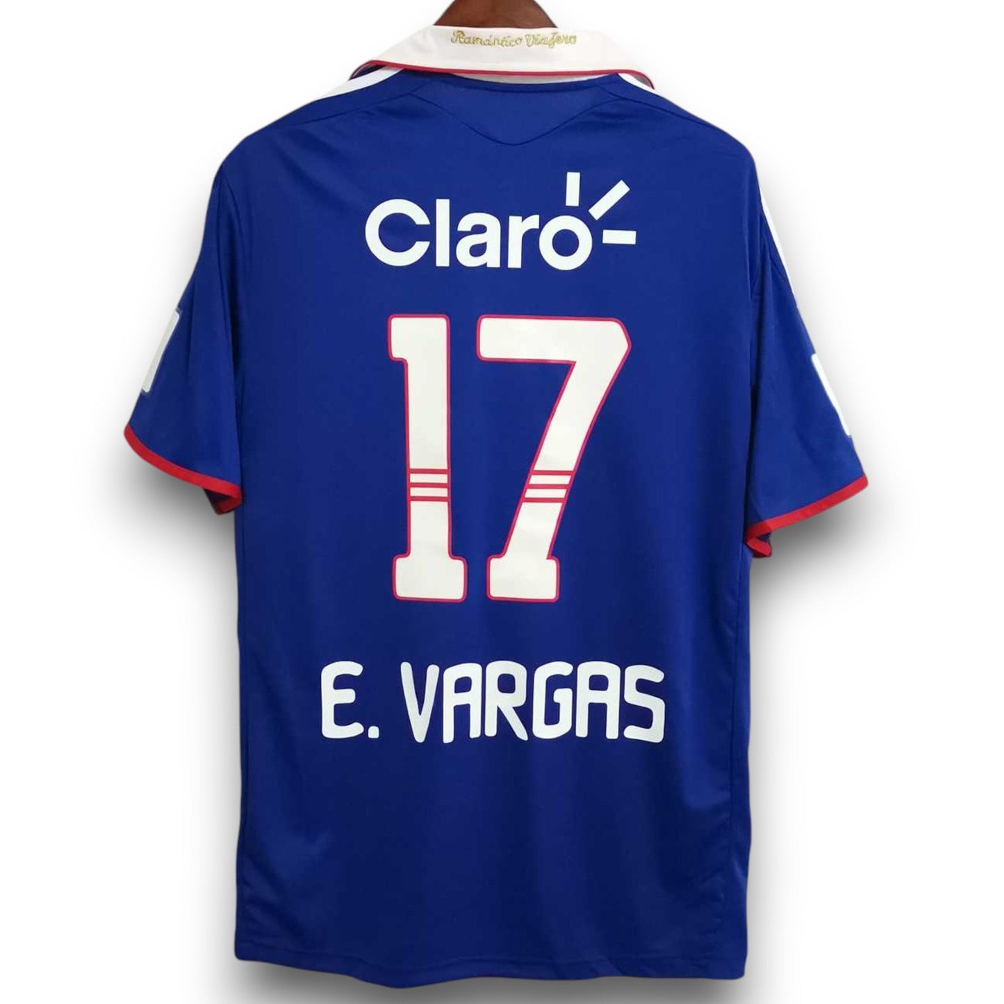 Camiseta La U 2011 Titular Vargas 17