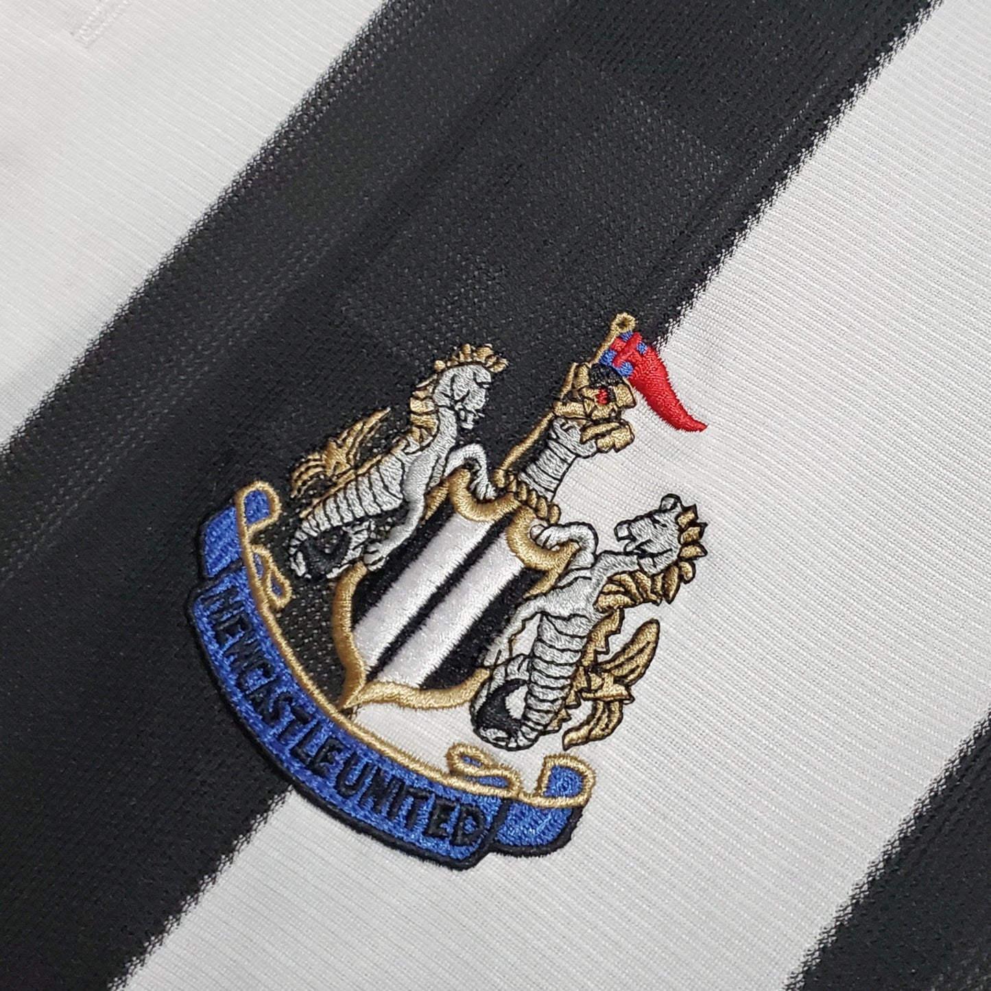 Camiseta Newcastle 1995-1996 Titular