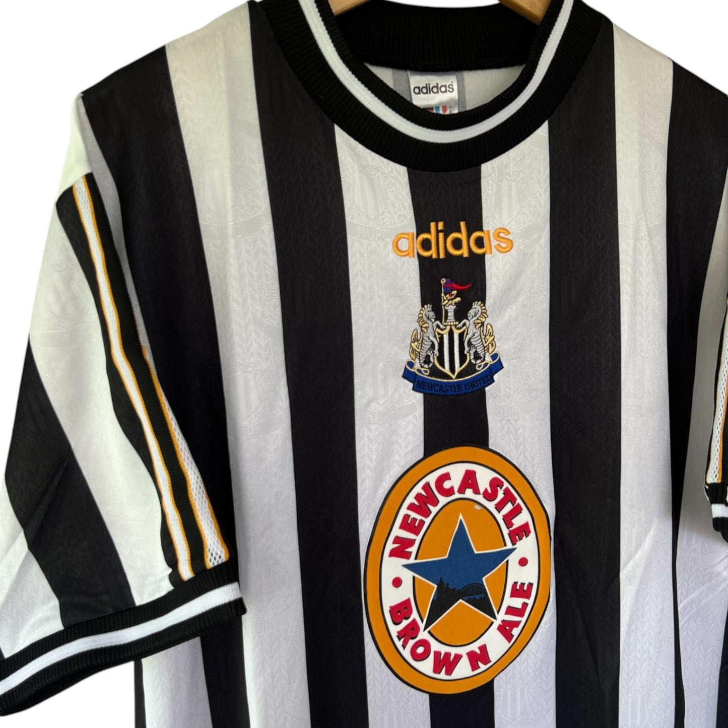Camiseta Newcastle 1997-1998 Titular