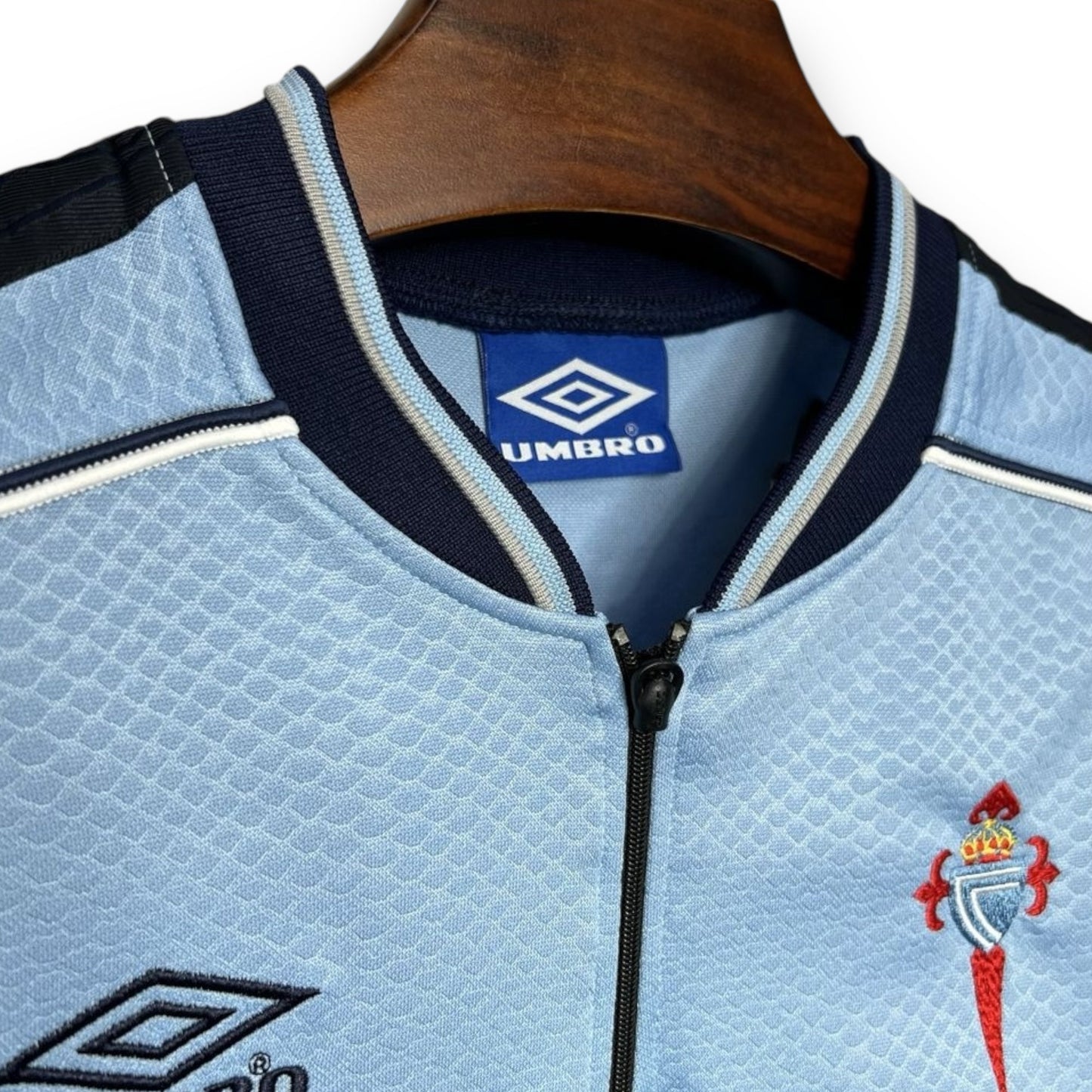 Camiseta Celta de Vigo 1999-2000 Titel