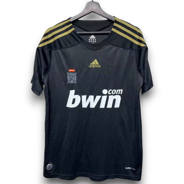 Real Madrid 2009-2010 Alternative Shirt