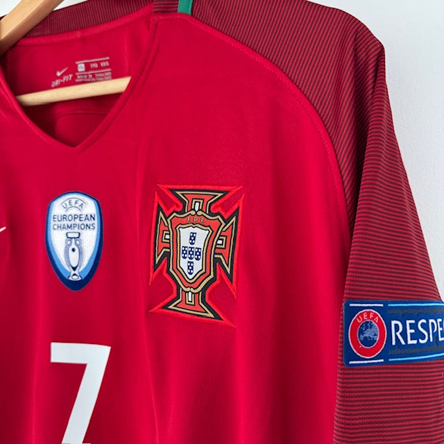 Camiseta Portugal 2016 Titular Manga Larga CR7