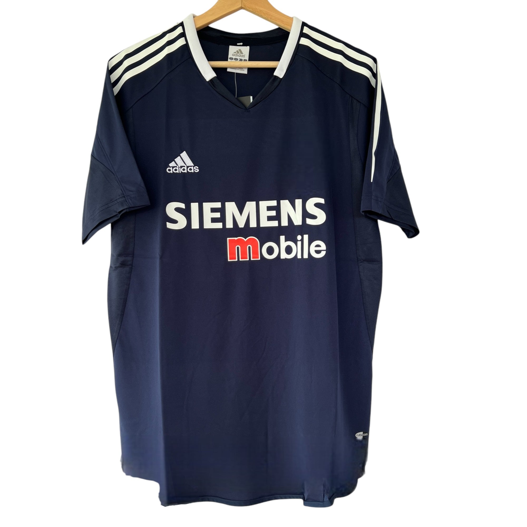 Real Madrid 2004-2005 Alternative Shirt