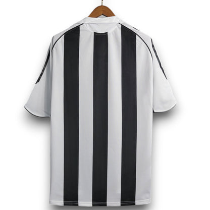 Camiseta Newcastle 2005-2006 Titular