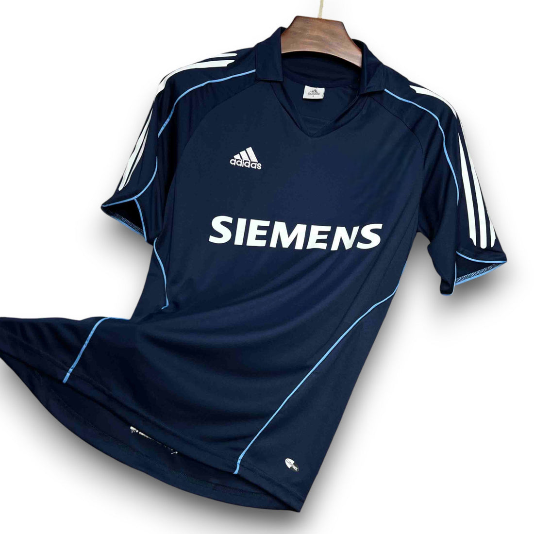 Real Madrid 2005-2006 Away Shirt