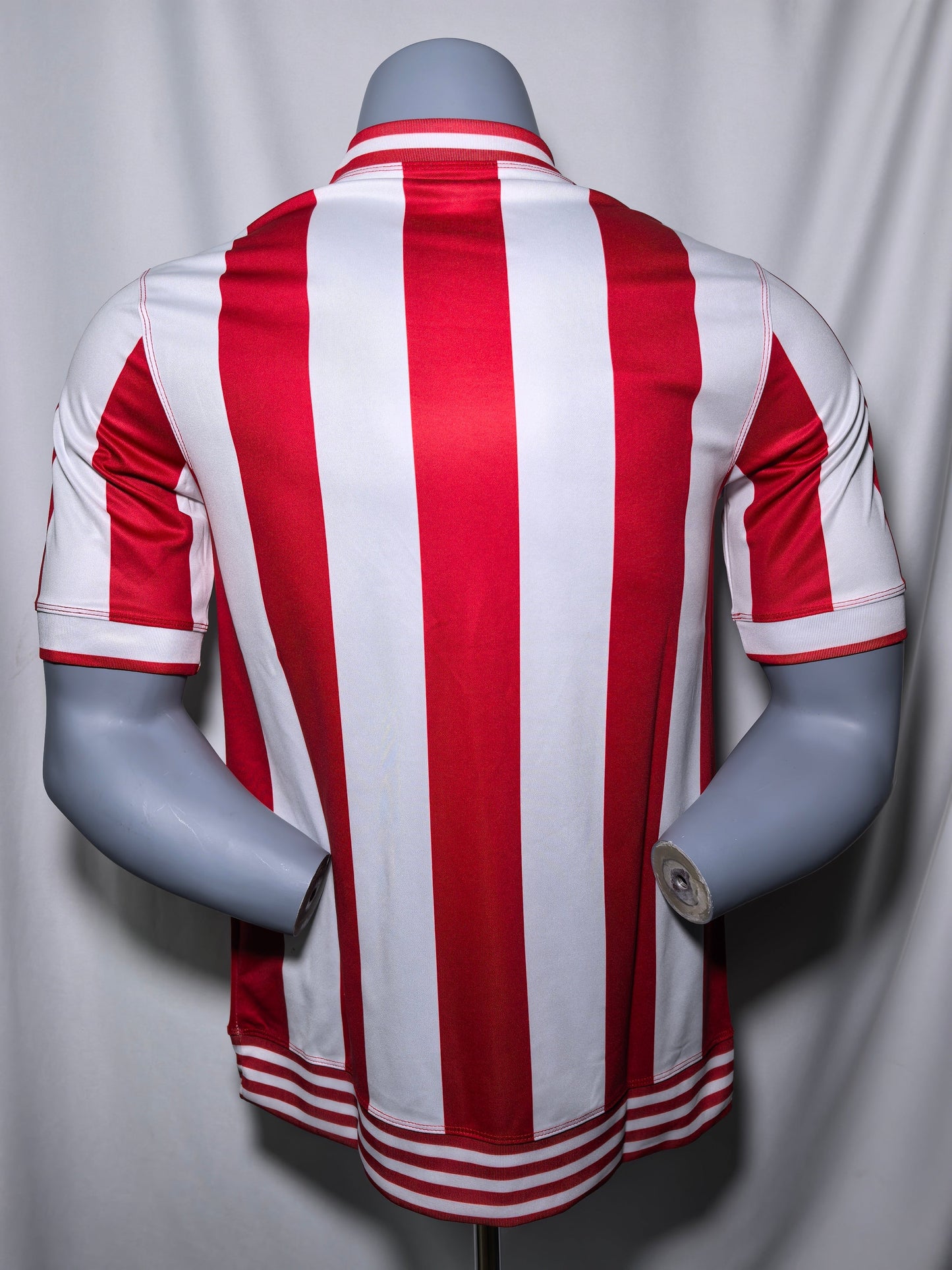 Camiseta Chivas 2005–2006 Titular 100 Años