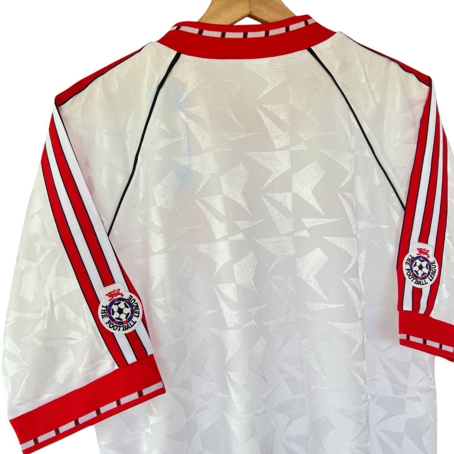 Manchester United 1990-1991 Home Shirt