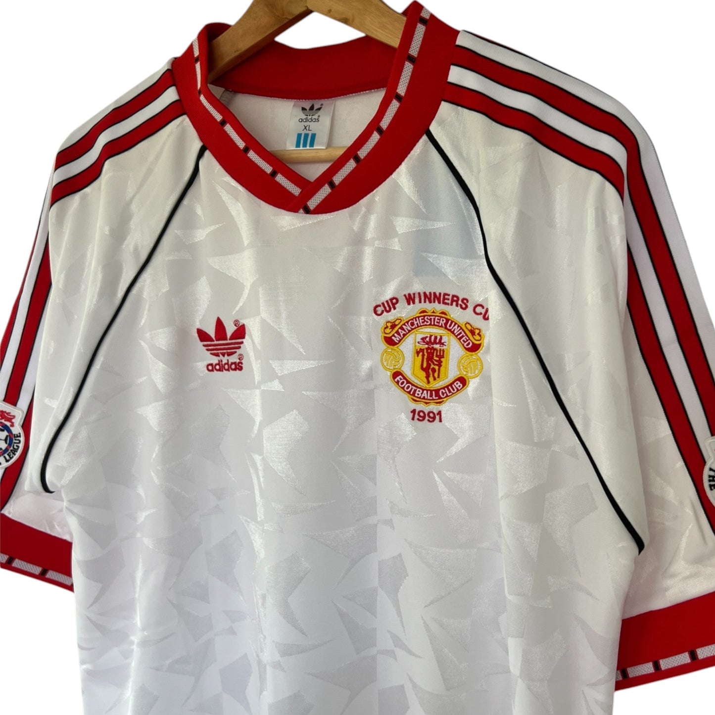 Manchester United 1990-1991 Home Shirt