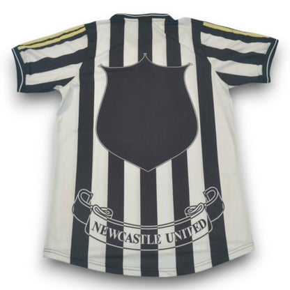Camiseta Newcastle 1997-1998 Titular