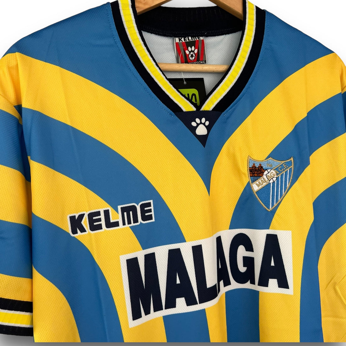 Málaga 1997-1998 Away Shirt