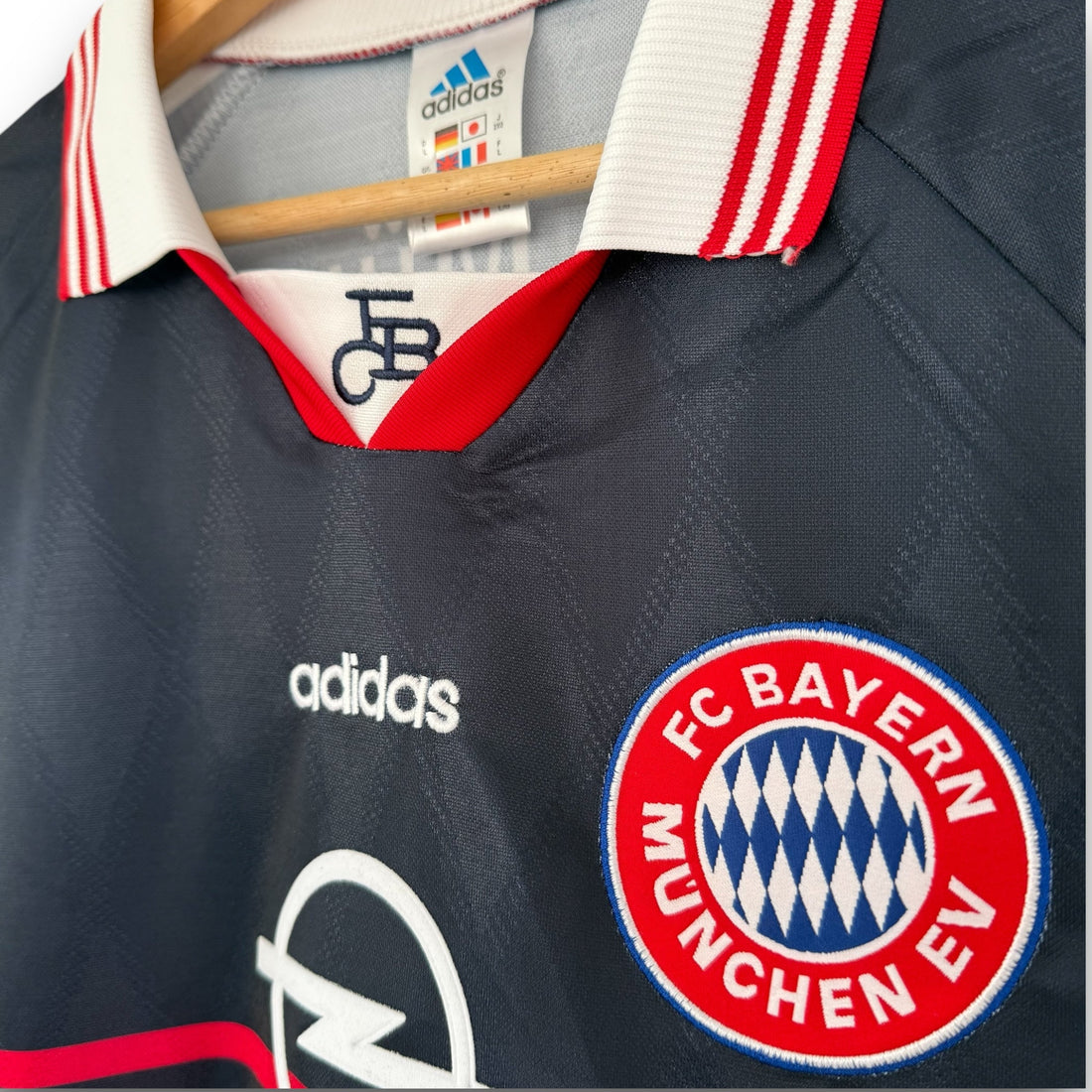 Camiseta Bayern München 1997-1998 Titel