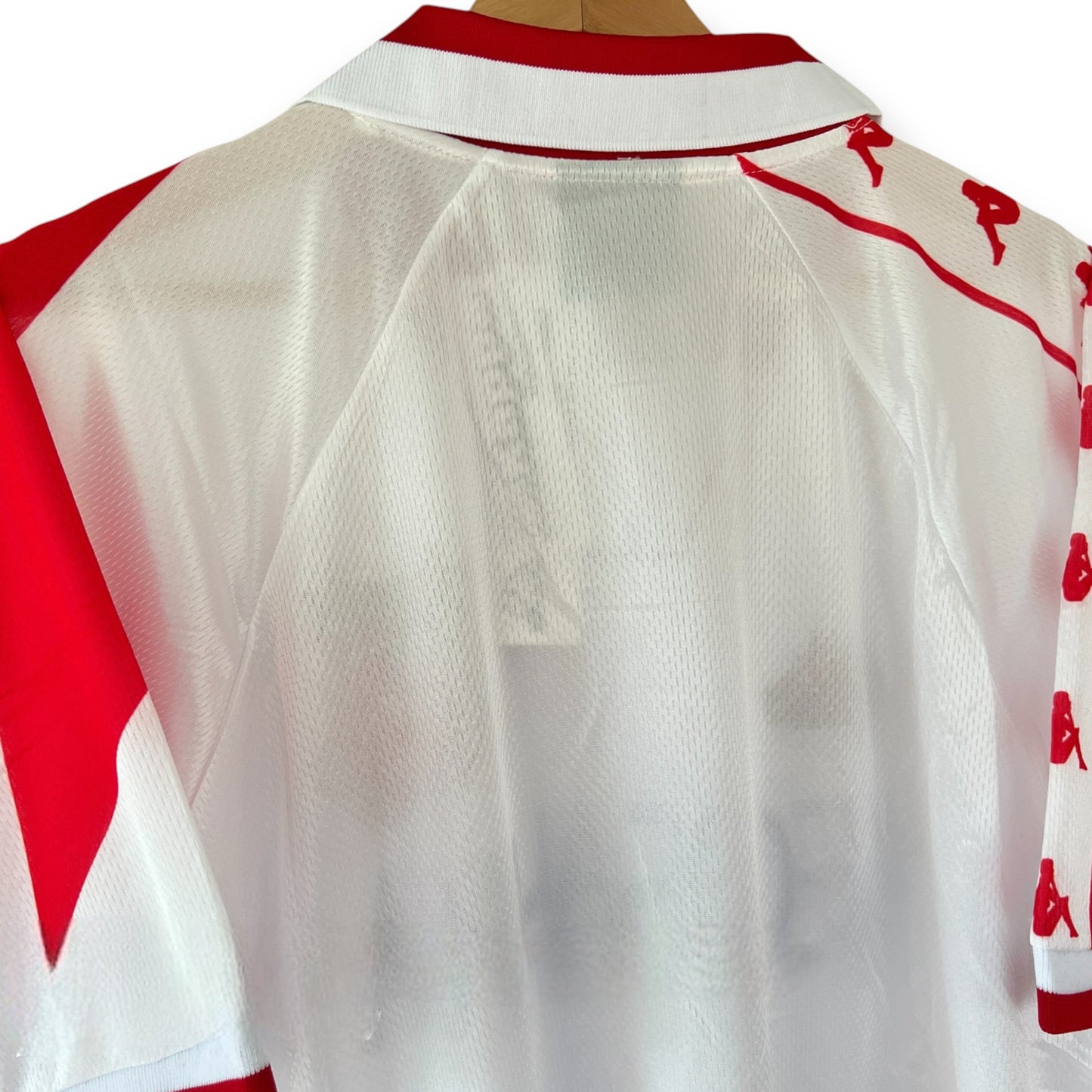 Camiseta Estrella Roja de Belgrado 1995-1997 Besucherin