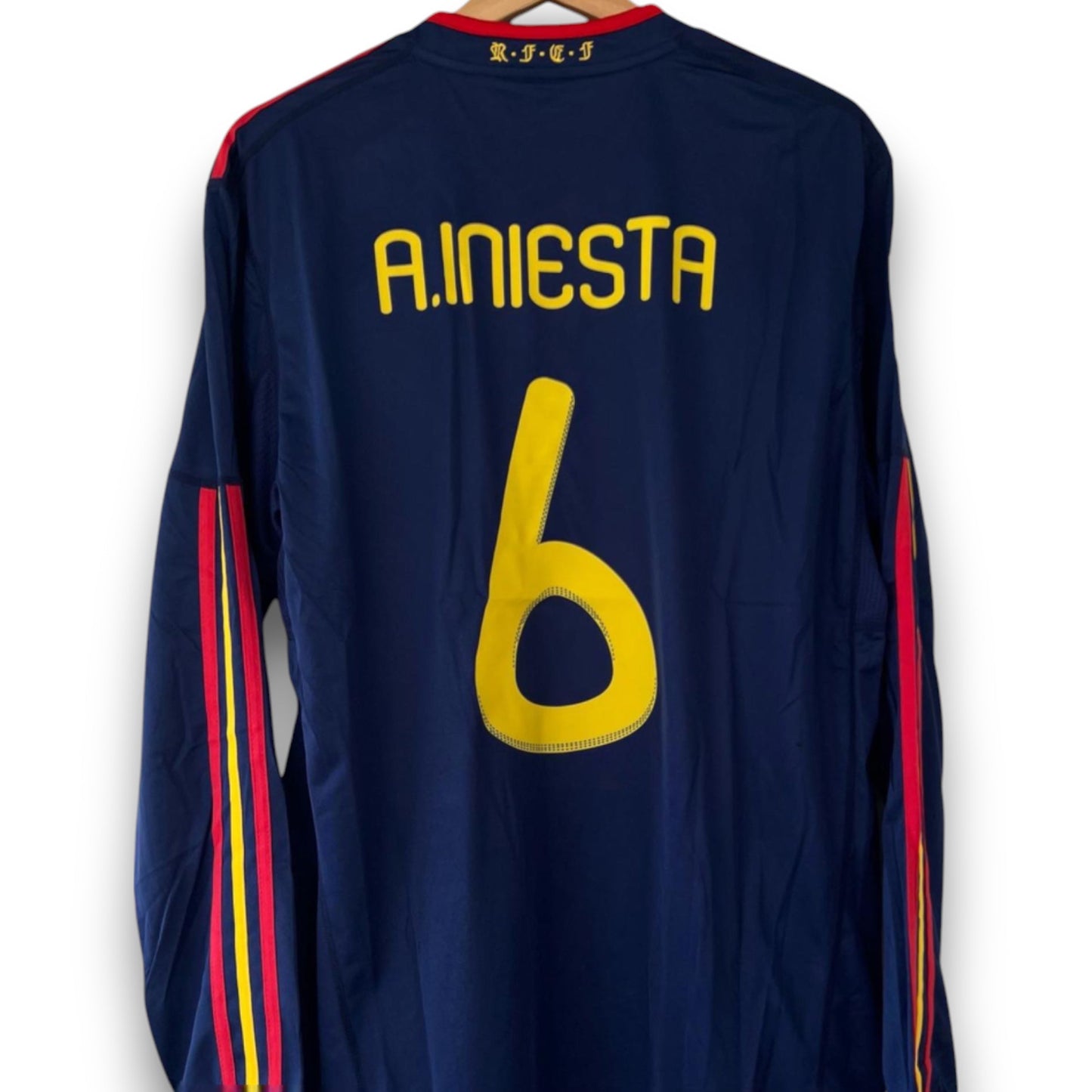 Maillot Espagne 2010 Extérieur - Manches Longues Iniesta 6