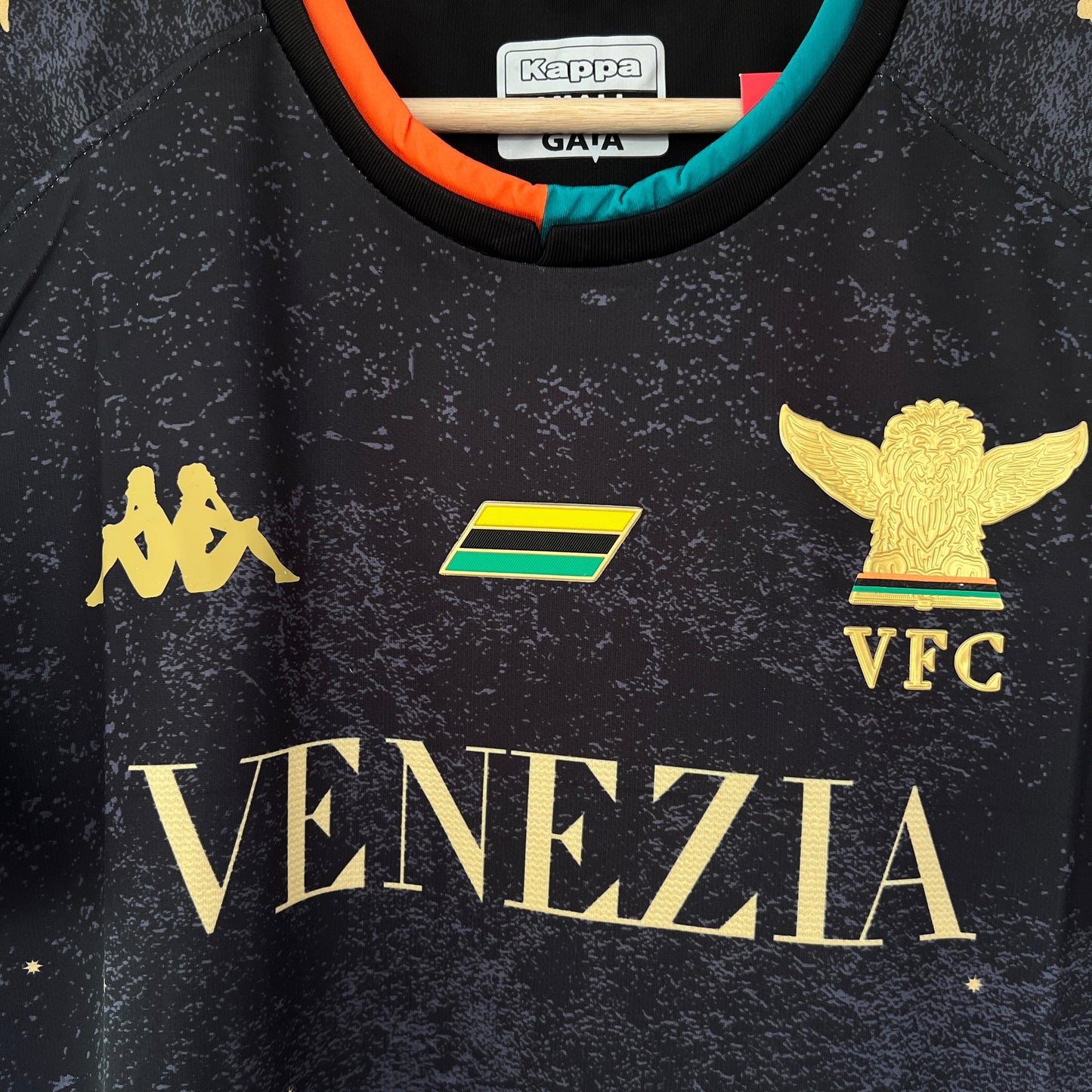 Camiseta Venezia FC 2021-2022 Titular