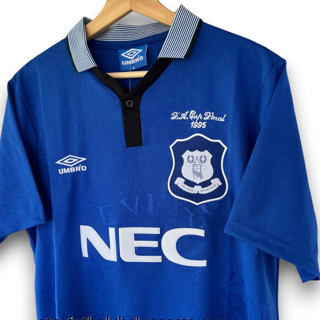 Everton Shirt 1994-1995 FA Cup Final Holder